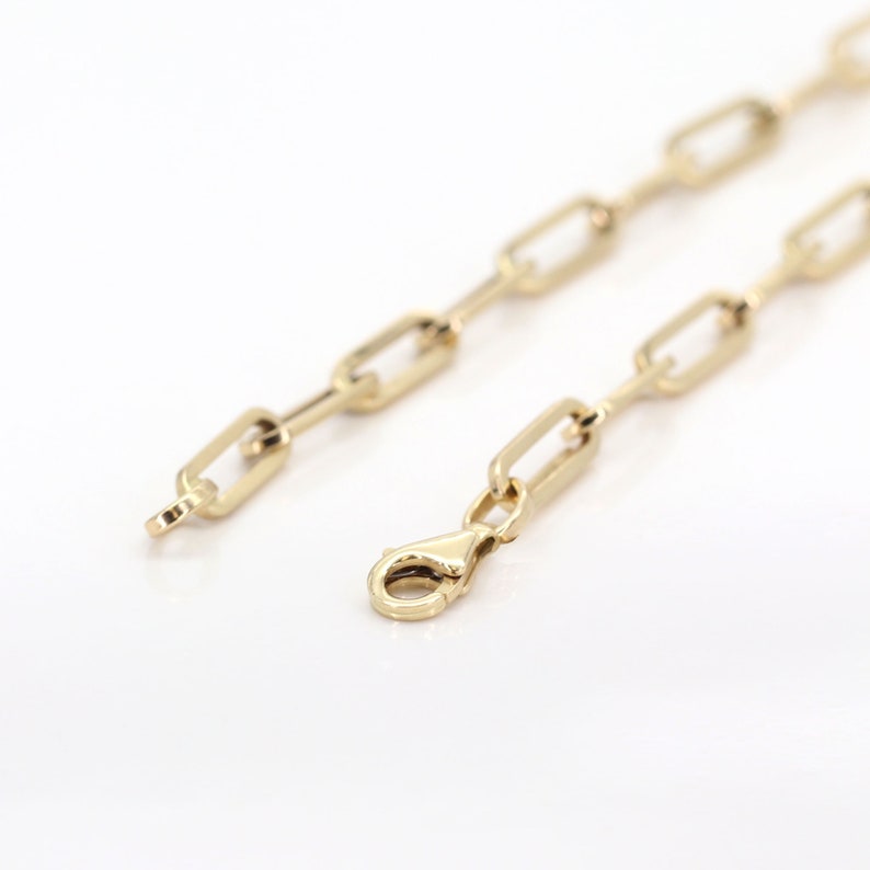 14k Yellow Gold Paperclip with Zodiac Sign Diamond Charm / Constellation Bracelet / Birth Sign Bracelet / Paper Clip