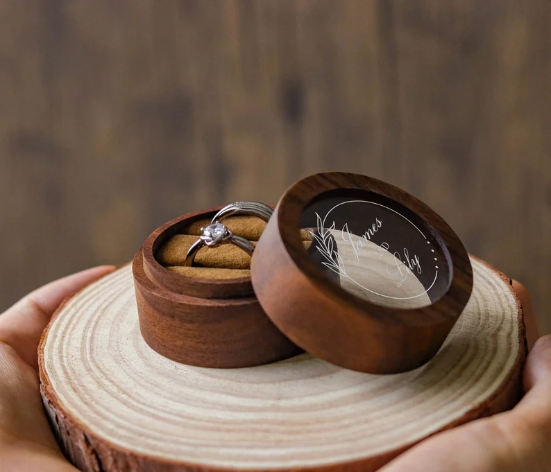 Custom Round Engagement Ring Box